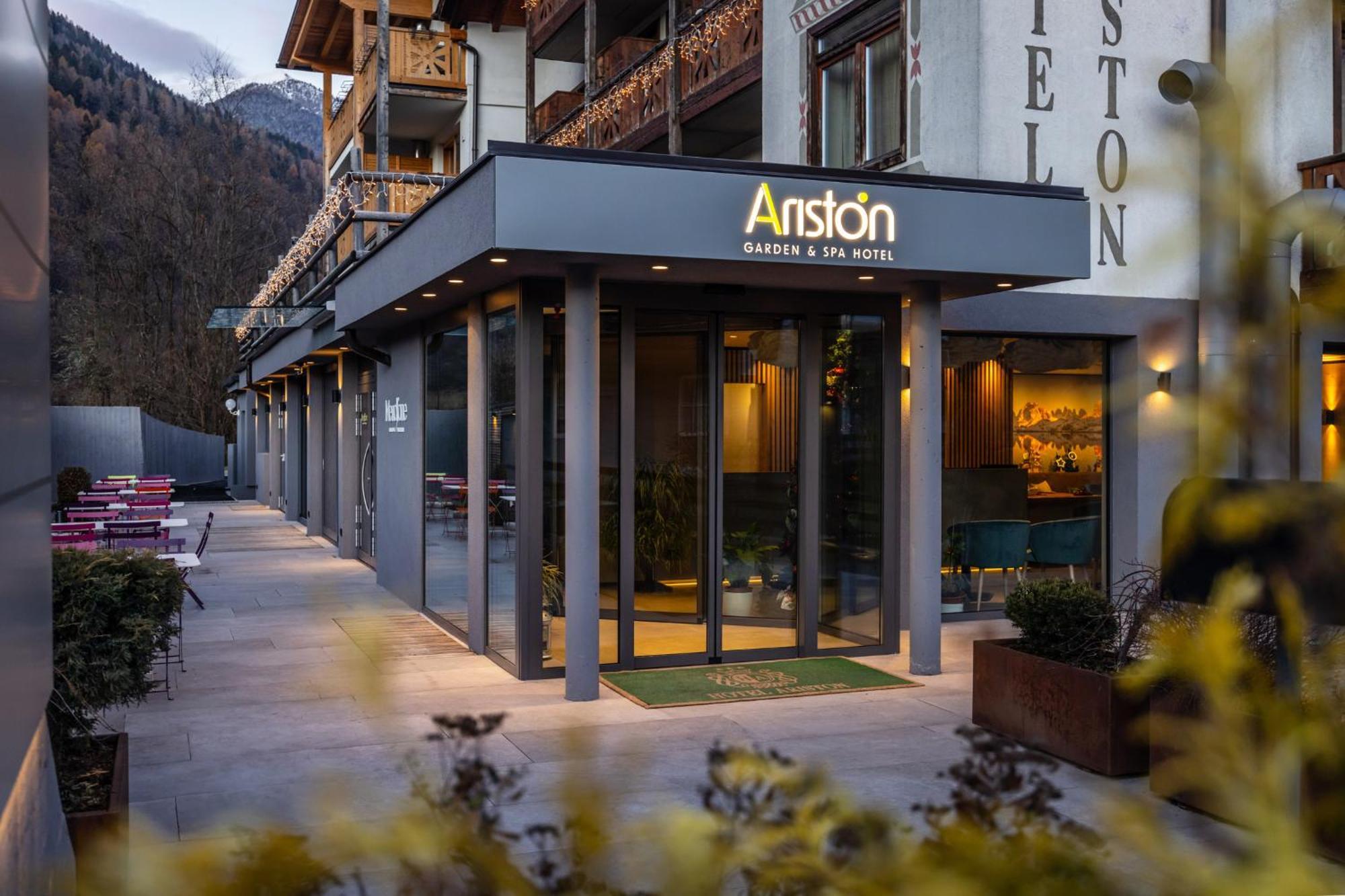 Hotel Ariston Garden & Spa Monclassico Exterior foto