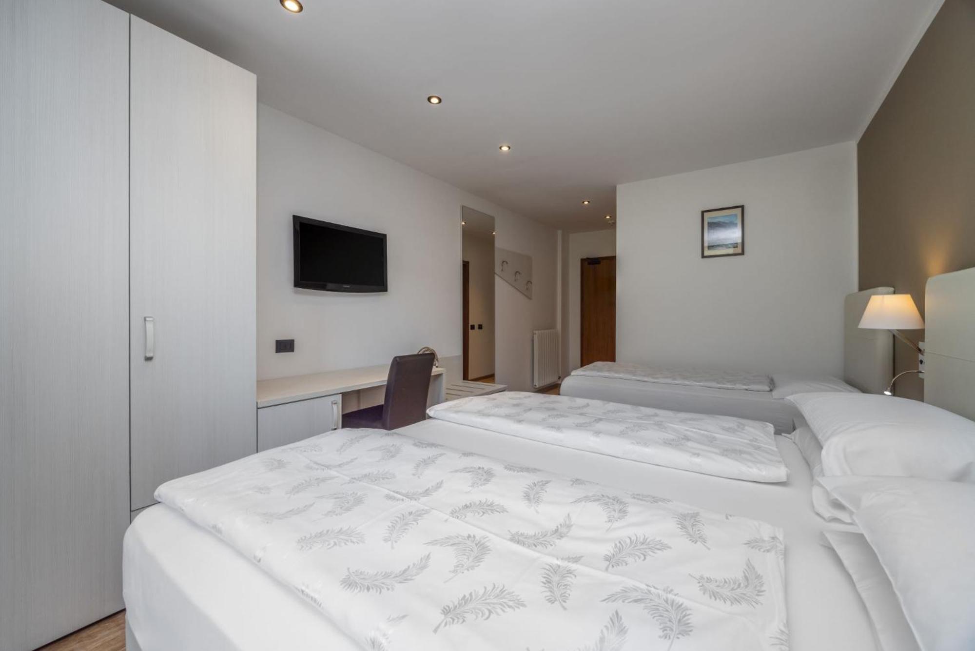 Hotel Ariston Garden & Spa Monclassico Zimmer foto